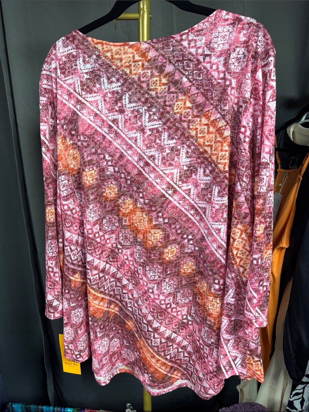 Ruby Rd. Pink Multi-Pattern V-Neck Women’s Top - Picture 4 of 4